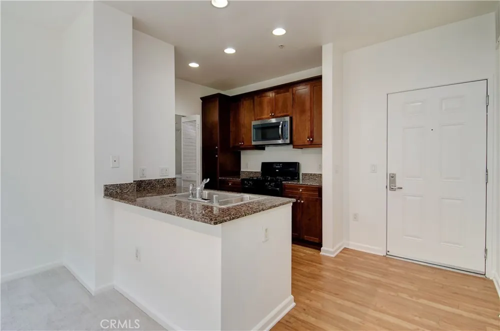 2358 Scholarship Irvine, CA 92612