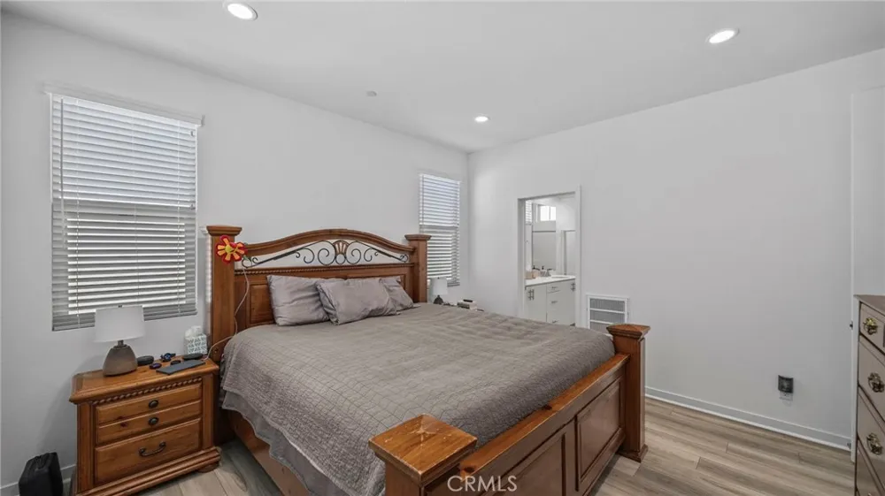 16282 Meadowhouse Avenue Chino, CA 91708