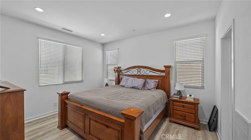 16282 Meadowhouse Avenue Chino, CA 91708