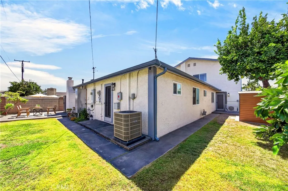 14426 Ermita Avenue La Mirada, CA 90638