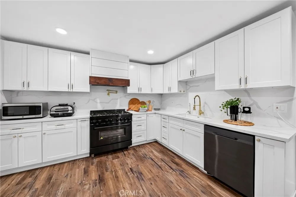 14426 Ermita Avenue La Mirada, CA 90638