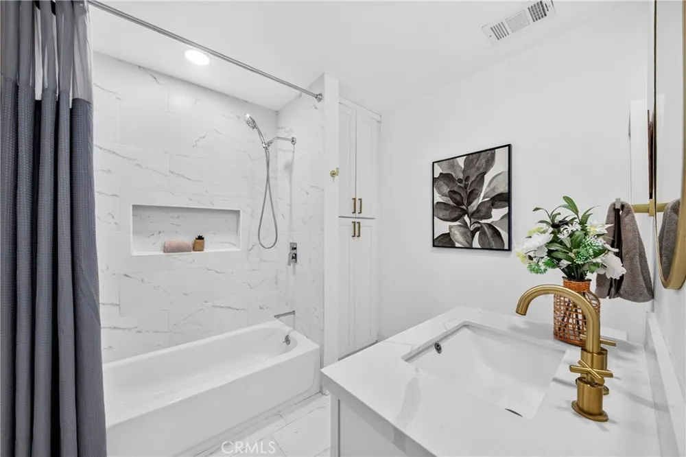 14426 Ermita Avenue La Mirada, CA 90638
