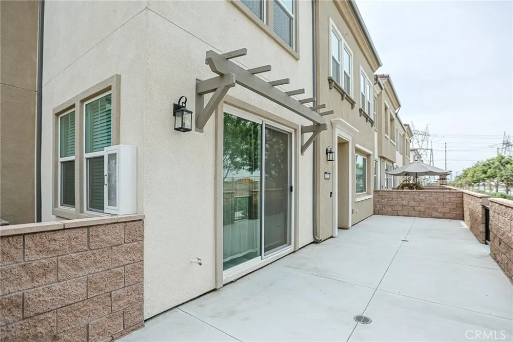 3222 S Lafayette Paseo Ontario, CA 91761