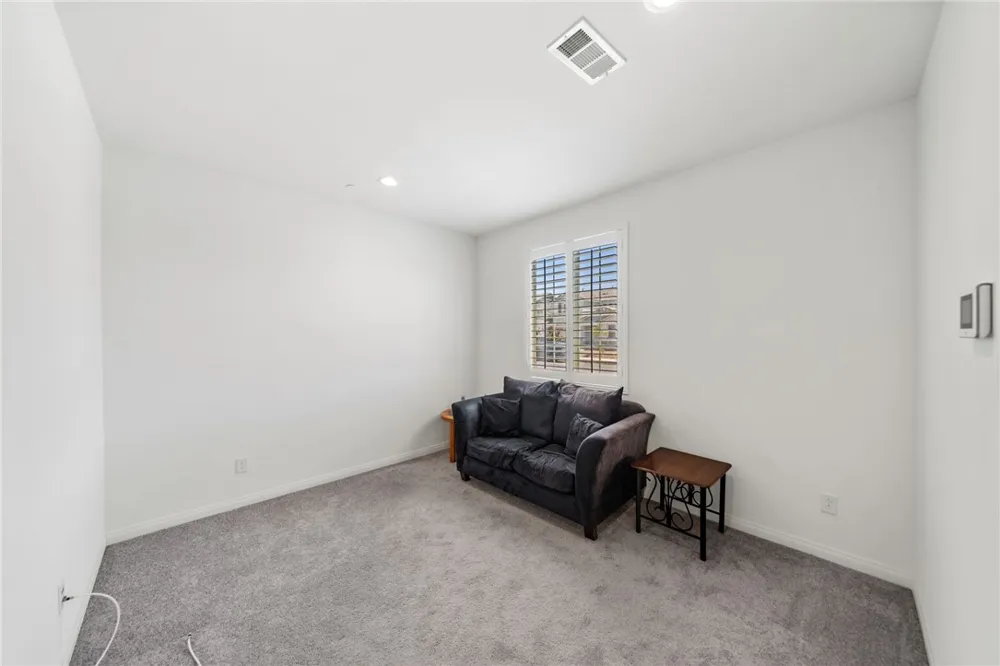 786 Green Court Perris, CA 92571