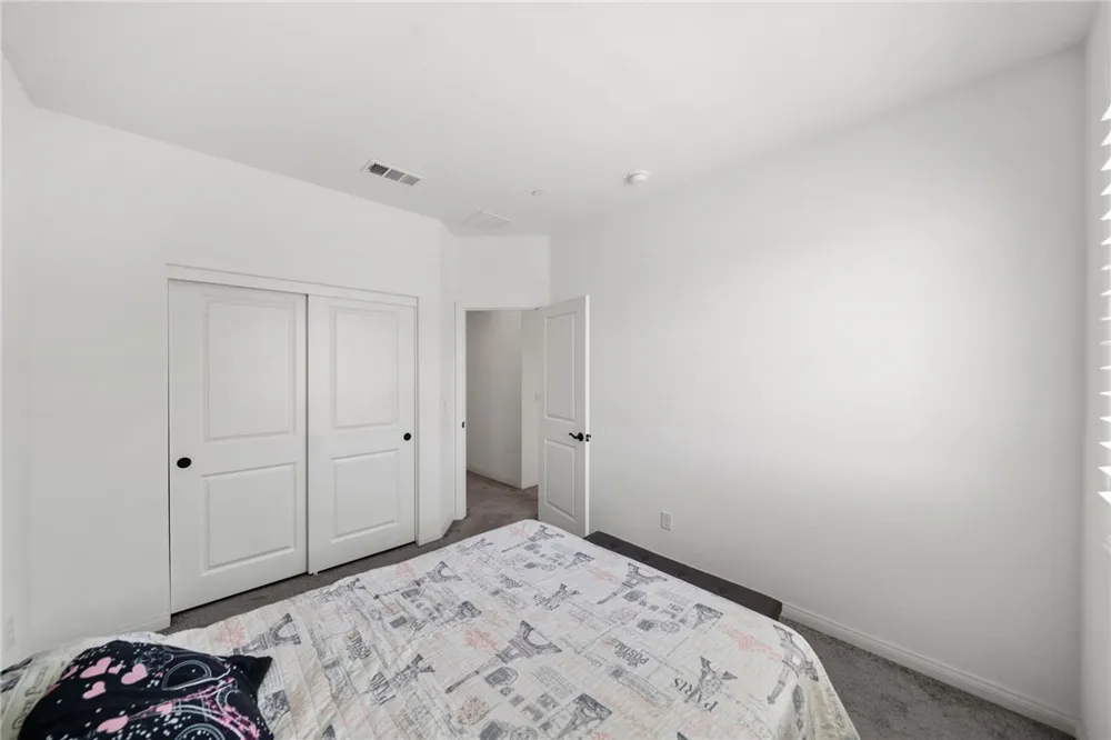 786 Green Court Perris, CA 92571