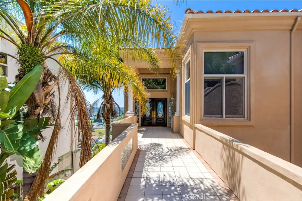 12296 Circula Panorama Santa Ana, CA 92705