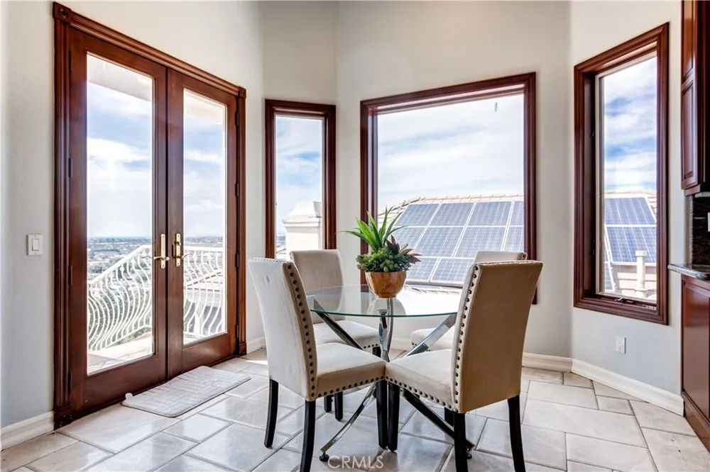 12296 Circula Panorama Santa Ana, CA 92705