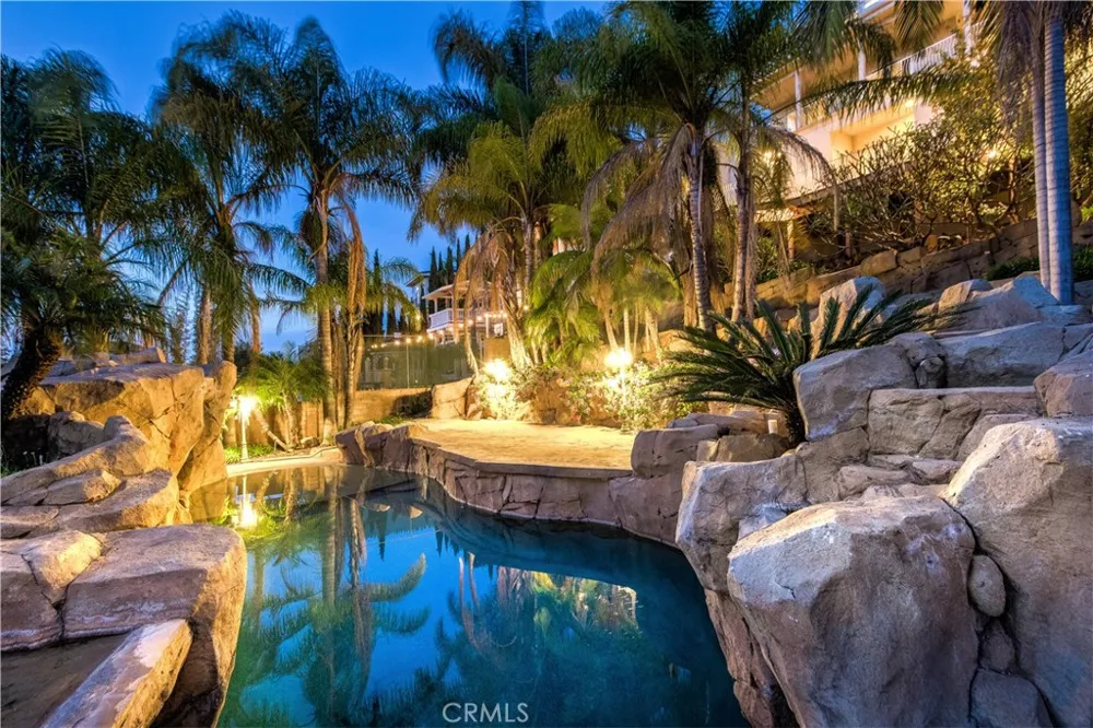 12296 Circula Panorama Santa Ana, CA 92705