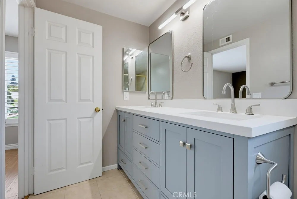 4331 Via Del Obispo Yorba Linda, CA 92886