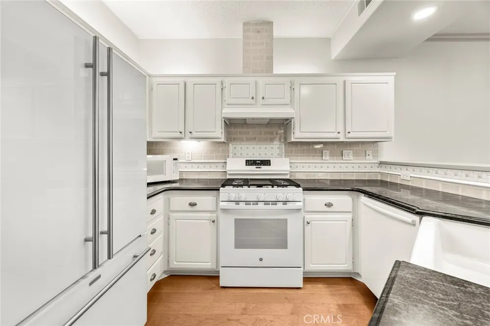 1108 S Positano Avenue Anaheim Hills, CA 92808