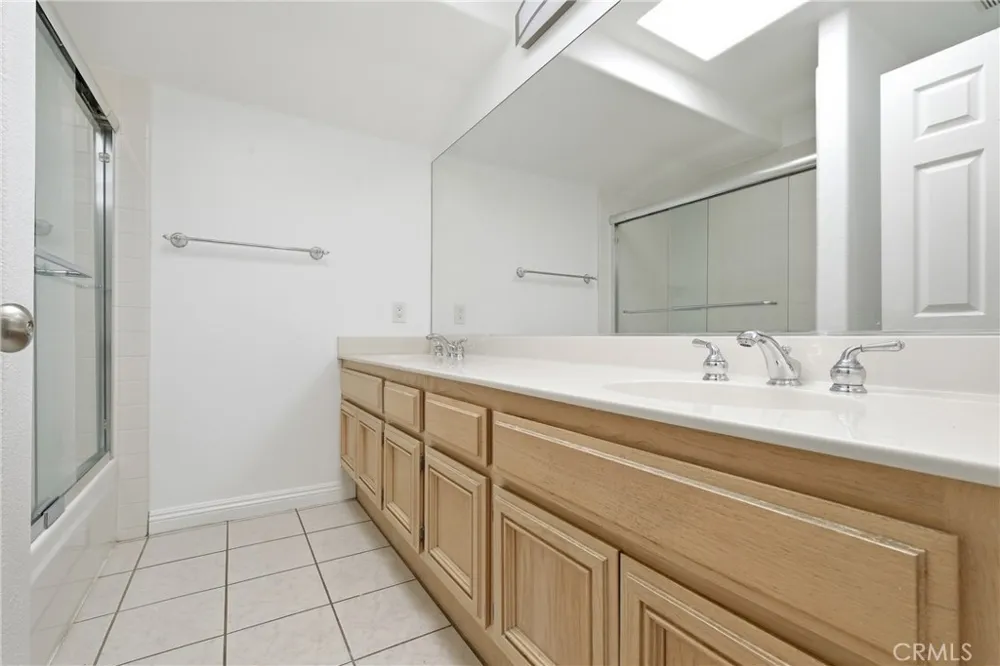 2482 Steven Drive Corona, CA 92879