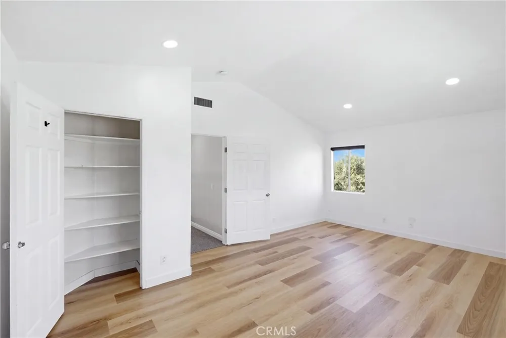 2482 Steven Drive Corona, CA 92879
