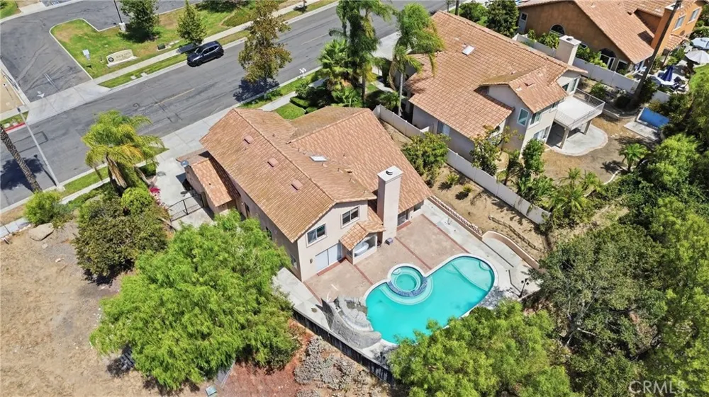 2482 Steven Drive Corona, CA 92879