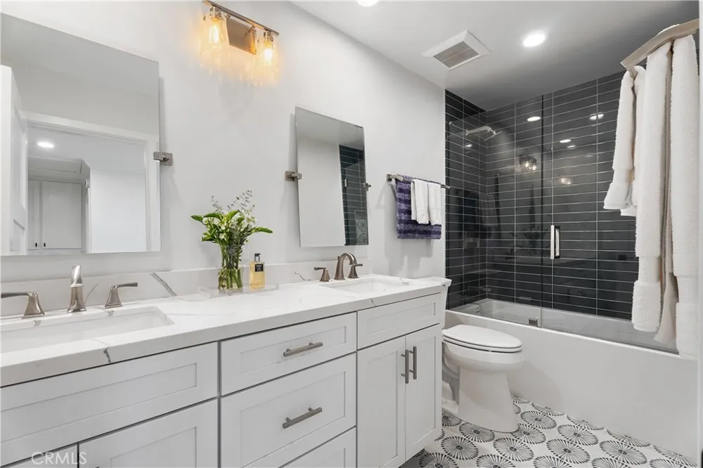 5112 Kingscross Westminster, CA 92683