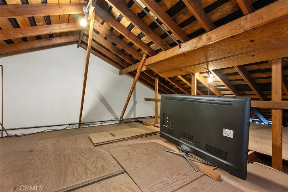 5112 Kingscross Westminster, CA 92683