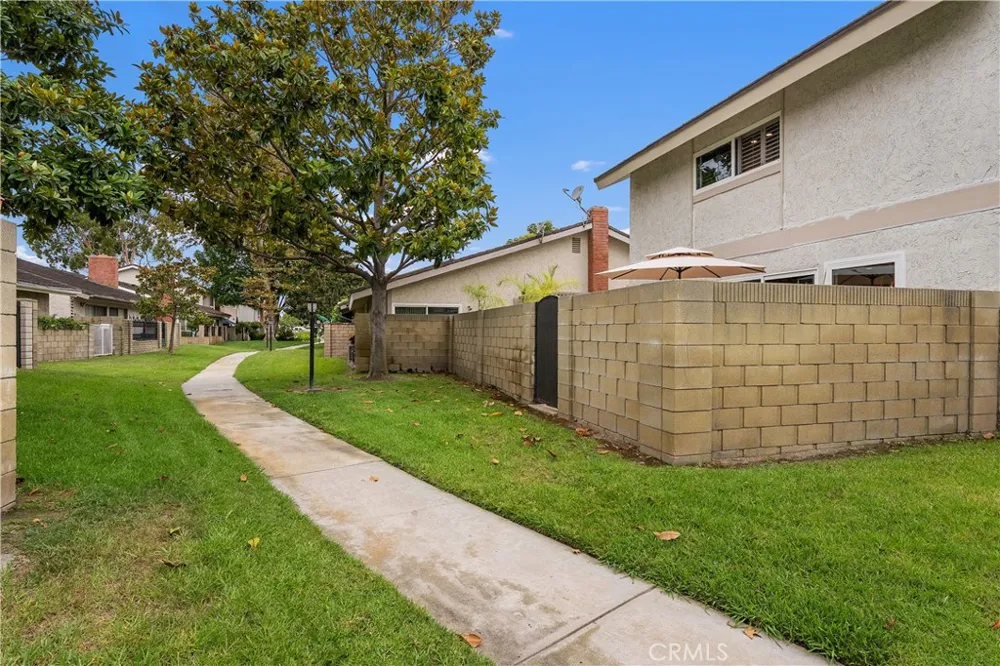 5112 Kingscross Westminster, CA 92683