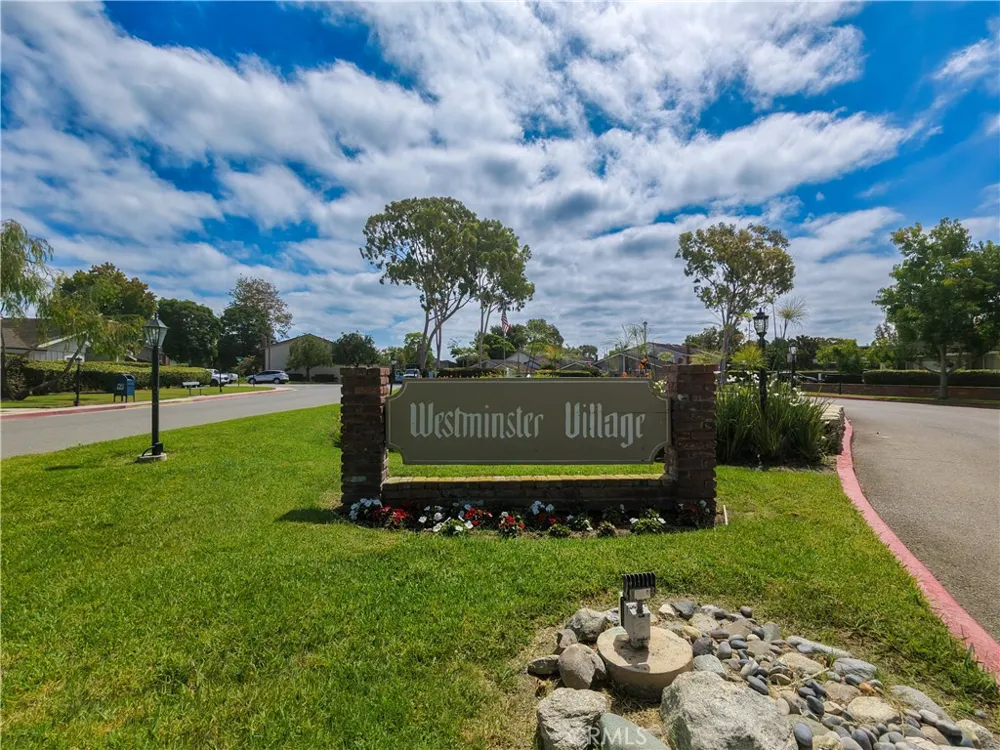 5112 Kingscross Westminster, CA 92683