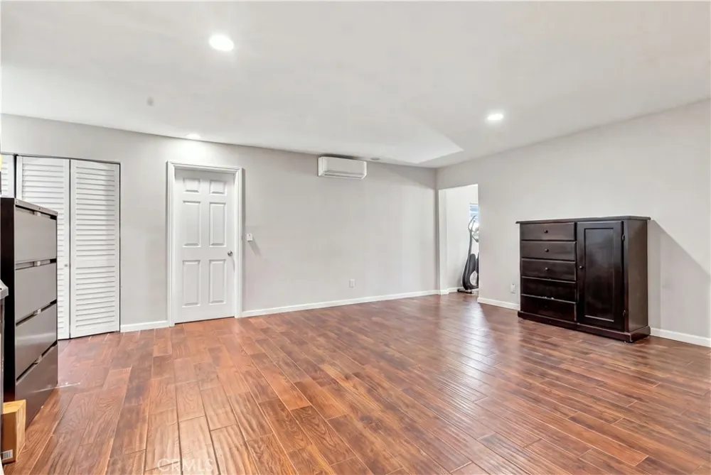 9503 Dork Pico Rivera, CA 90660