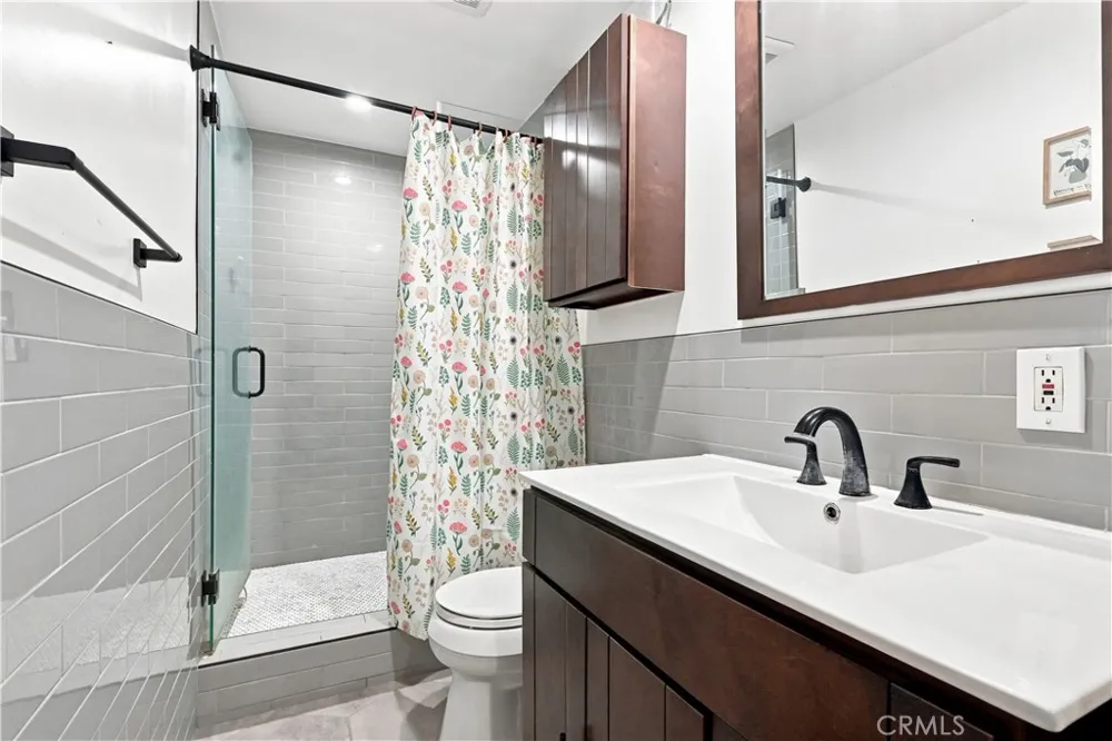 9503 Dork Pico Rivera, CA 90660