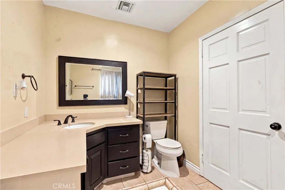 9503 Dork Pico Rivera, CA 90660