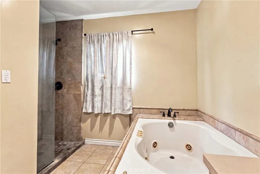 9503 Dork Pico Rivera, CA 90660