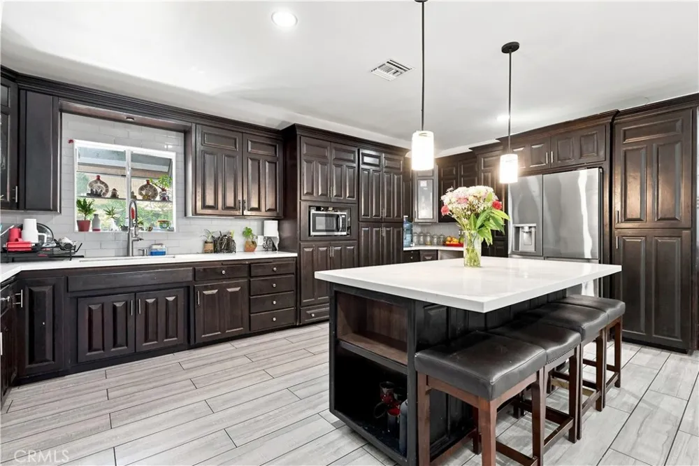 9503 Dork Pico Rivera, CA 90660