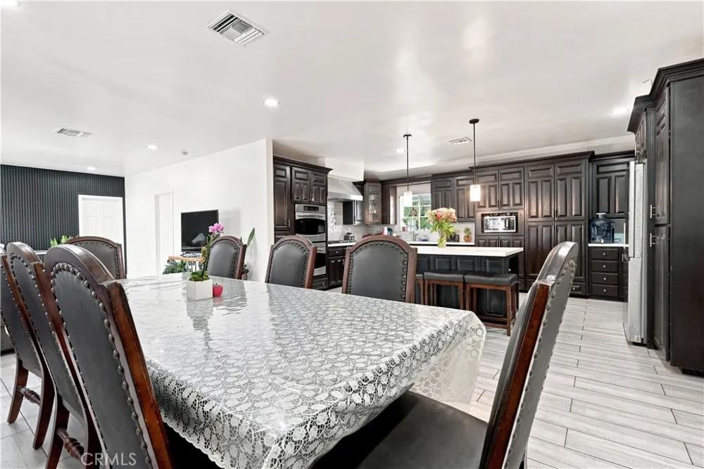 9503 Dork Pico Rivera, CA 90660