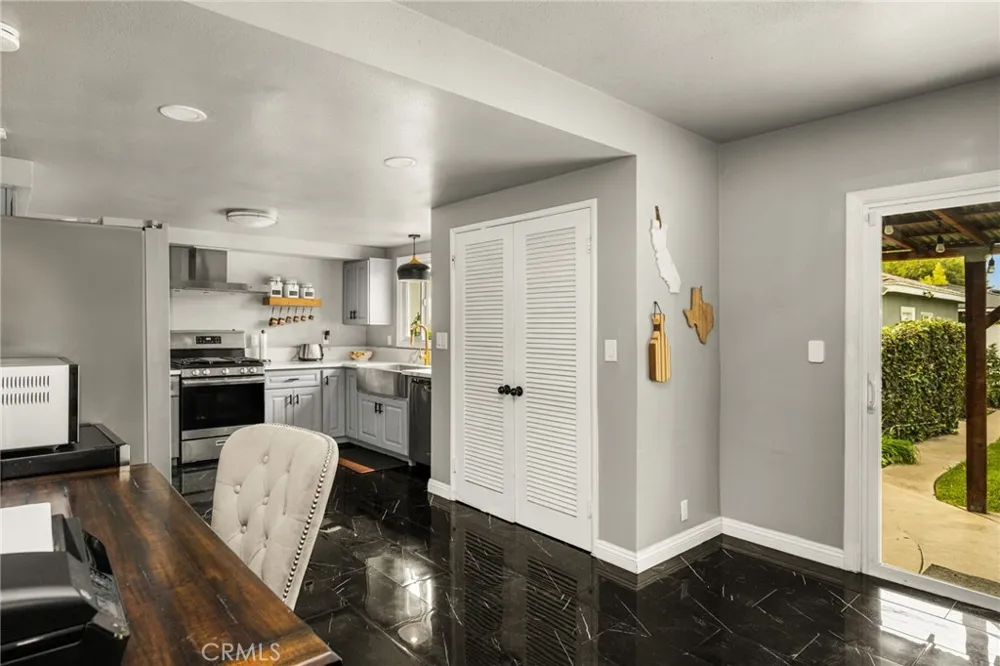 1334 E Collins Orange, CA 92867