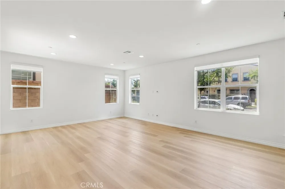 2811 E Kendall Ontario, CA 91761