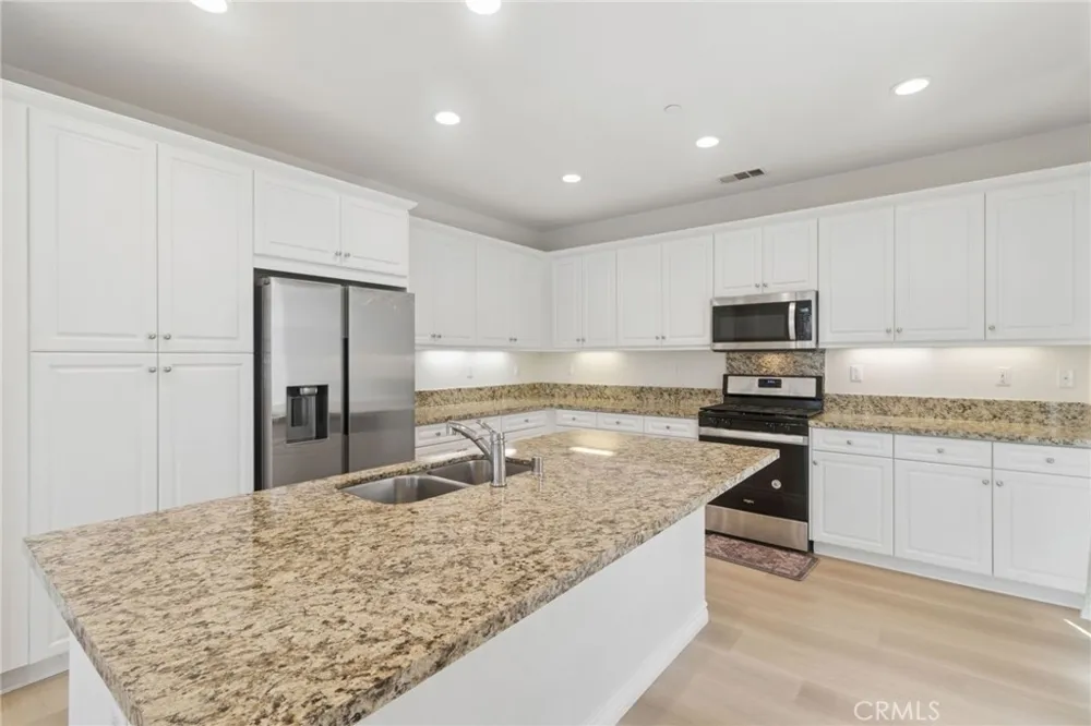 2811 E Kendall Ontario, CA 91761