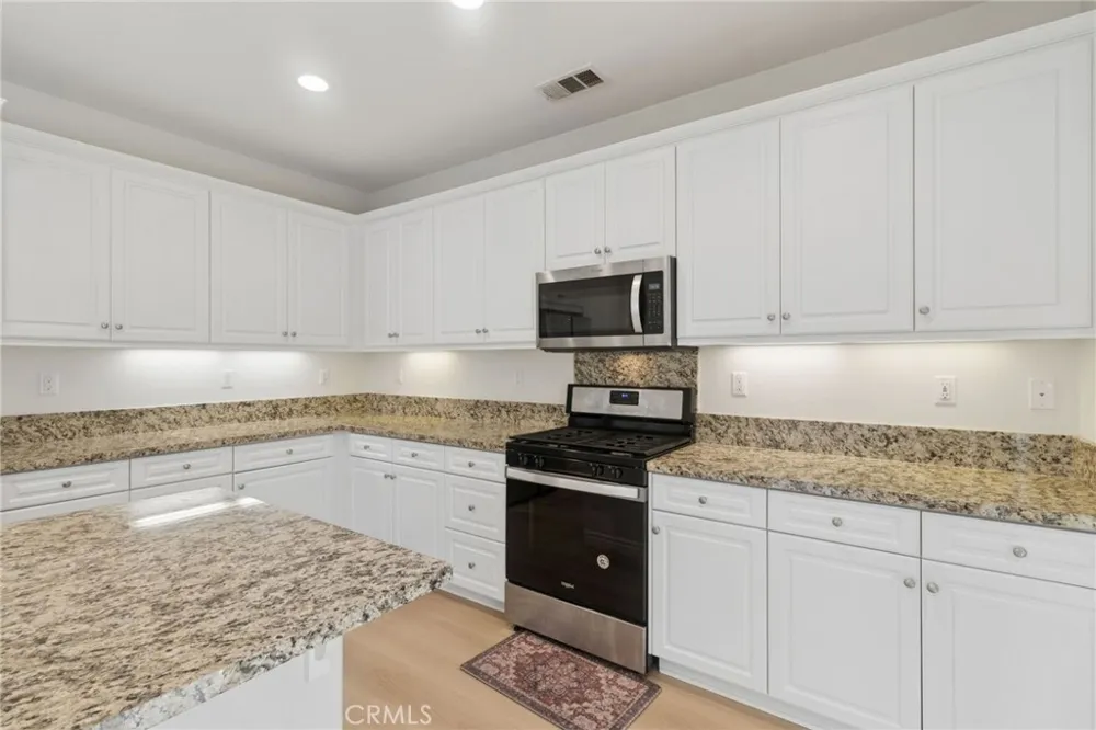 2811 E Kendall Ontario, CA 91761