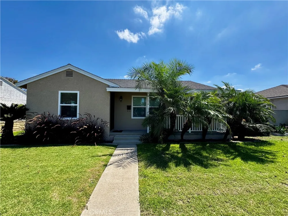 14414 Studebaker Norwalk, CA 90650