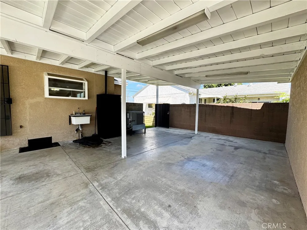14414 Studebaker Norwalk, CA 90650