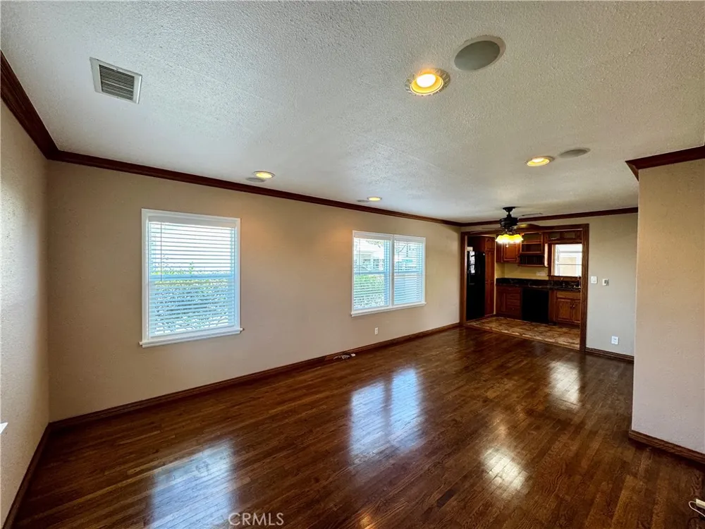 14414 Studebaker Norwalk, CA 90650