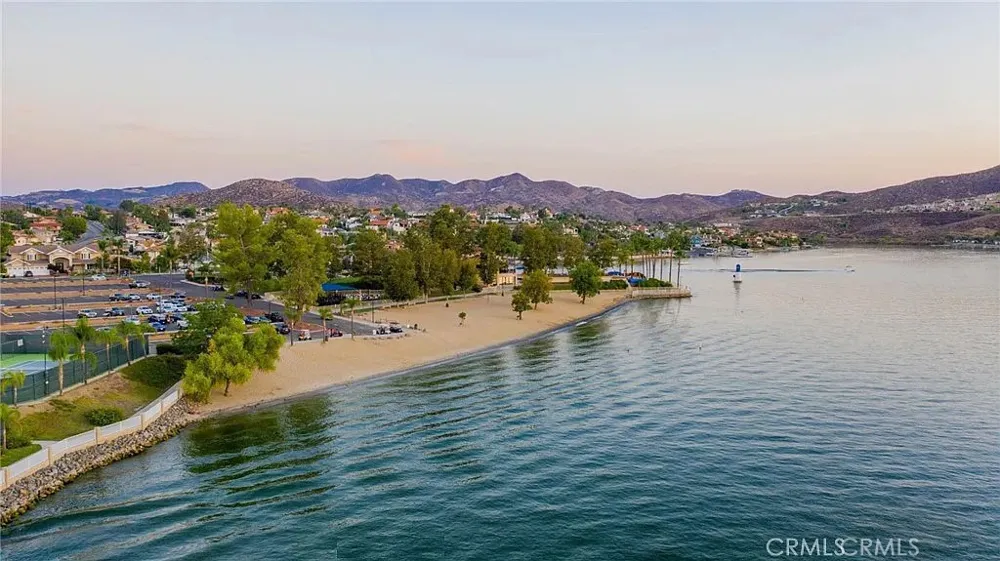 21734 Appaloosa Court Canyon Lake, CA 92587