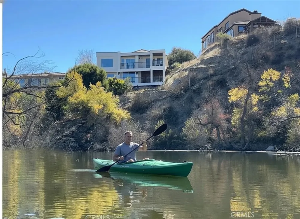21734 Appaloosa Court Canyon Lake, CA 92587