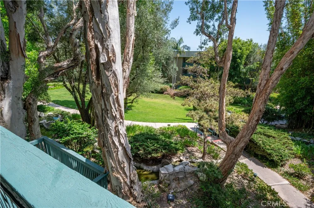 436 Bellflower Boulevard #201 Long Beach, CA 90814