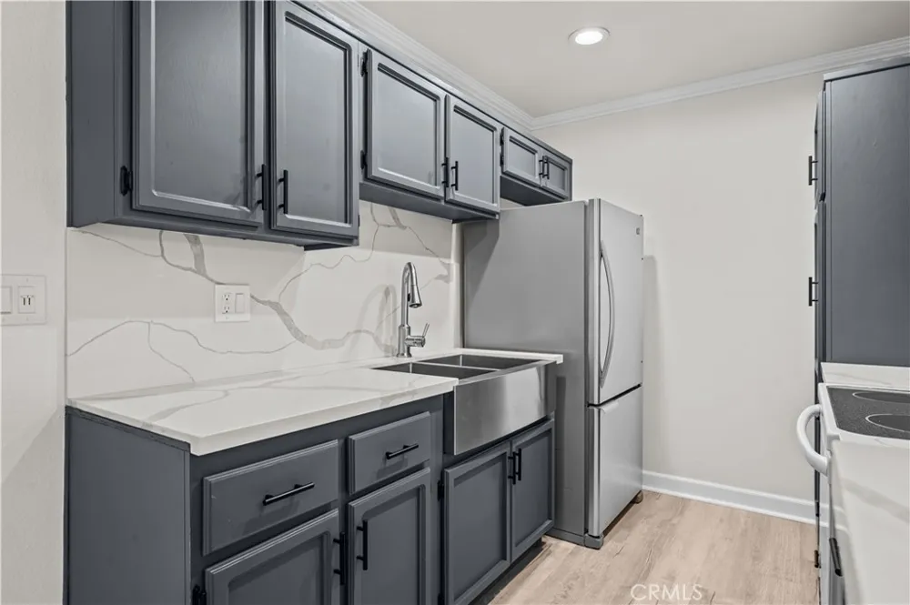 436 Bellflower Boulevard #201 Long Beach, CA 90814