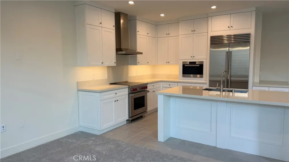 155 Pisano Irvine, CA 92618