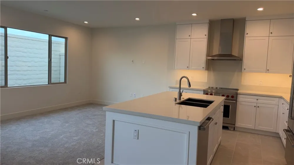 155 Pisano Irvine, CA 92618