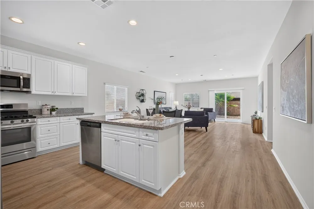 26389 Leos Menifee, CA 92586