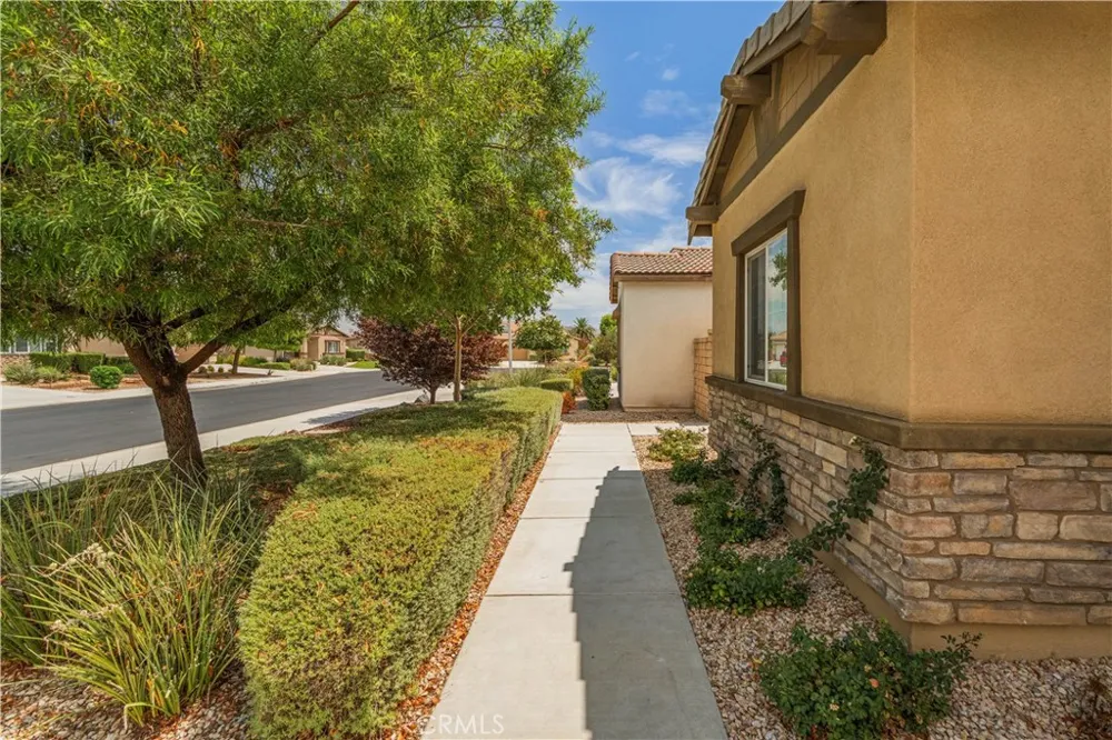 26389 Leos Menifee, CA 92586