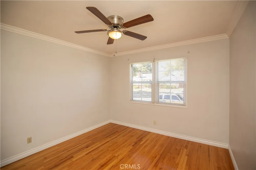 910 W Heather La Habra, CA 90631