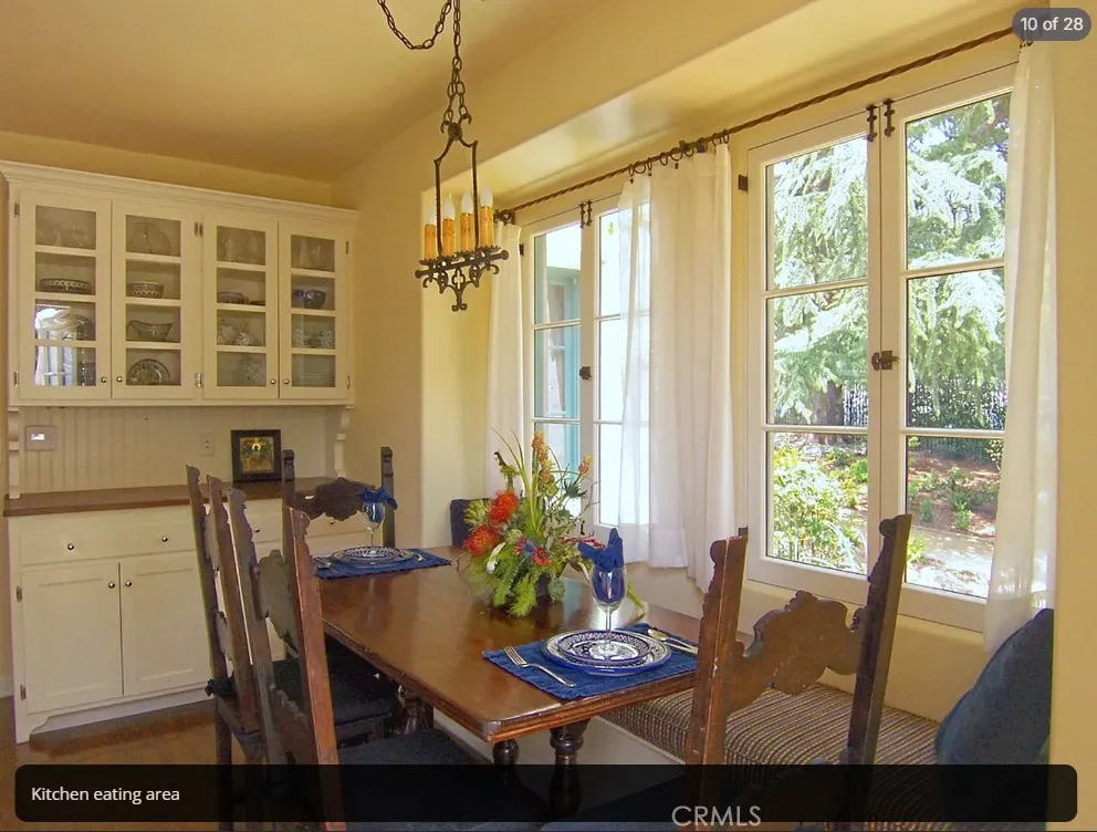 5237 Alta Canyada La Canada Flintridge, CA 91011