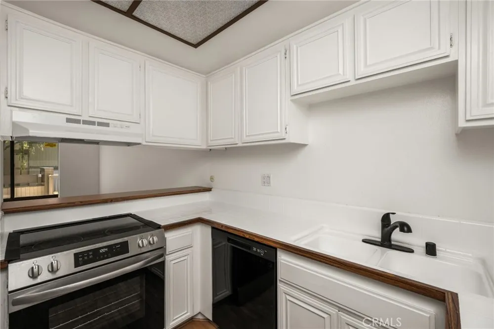3054 Associated Road #30 Fullerton, CA 92835