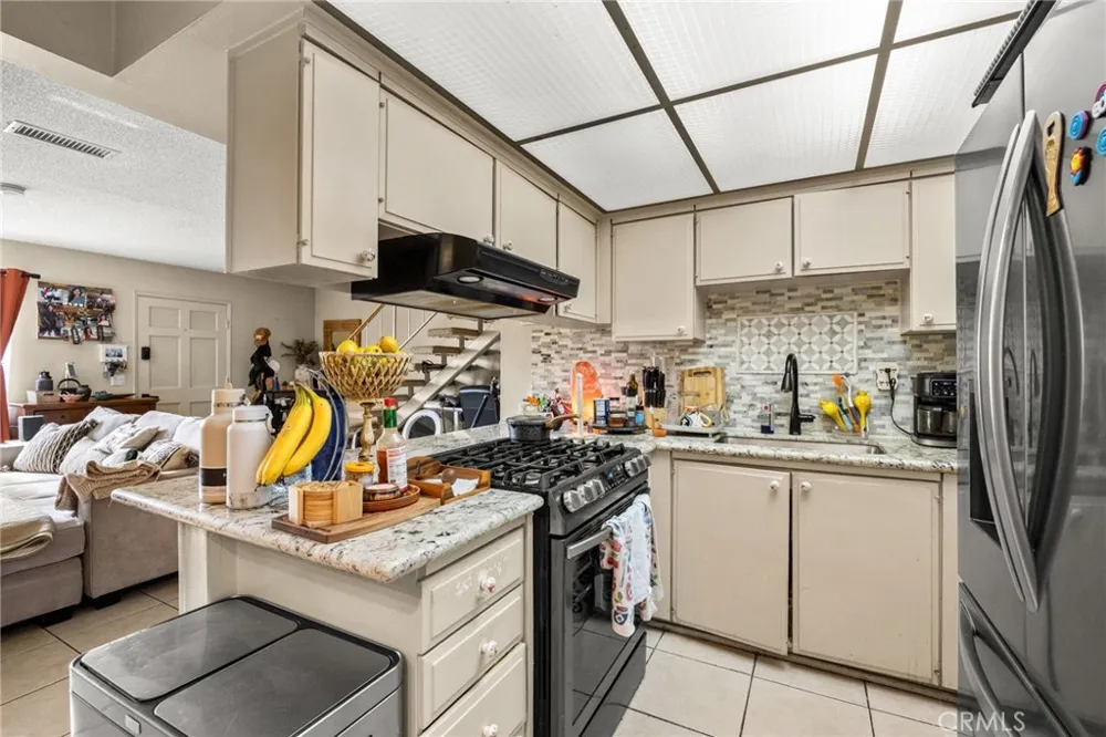 630 S Knott Avenue #25 Anaheim, CA 92804