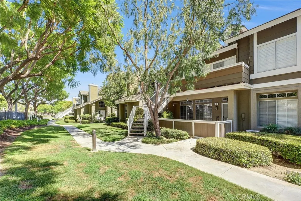 16411 Omally Court #4 La Mirada, CA 90638