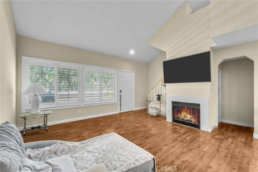 16411 Omally Court #4 La Mirada, CA 90638