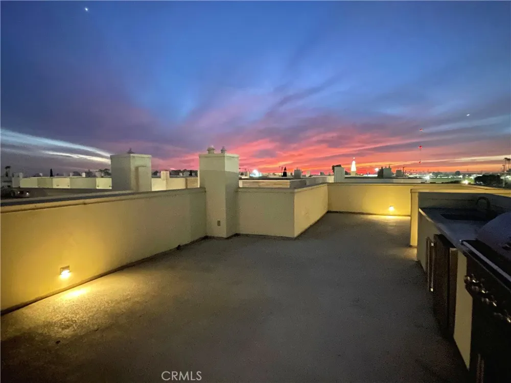 38 Ebb Tide Newport Beach, CA 92663