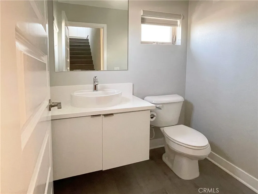38 Ebb Tide Newport Beach, CA 92663